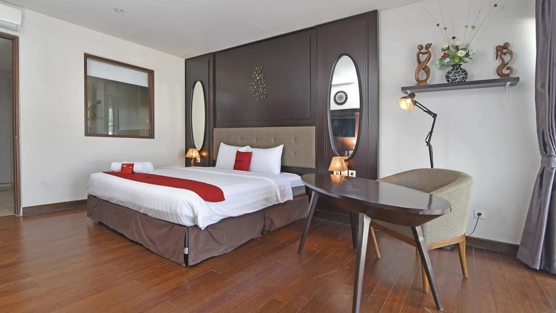 Reddoorz Plus Near Pantai Jimbaran